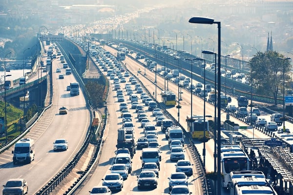 traffic-jam-in-flooded-highway-2022-01-29-11-01-24-utc-1